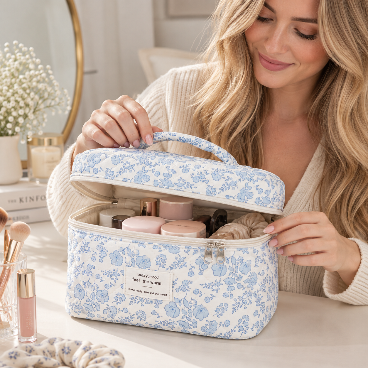 Floral Quilted Beauty Organizer